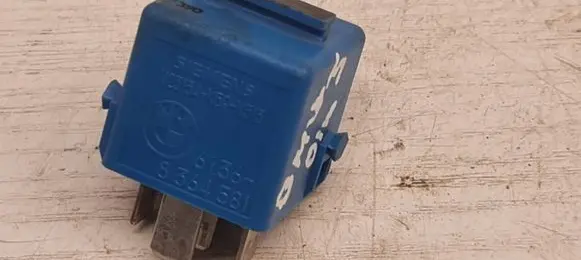 BMW 5 E39 Other relay 61368364581 V23134K59C313