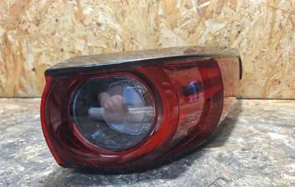Mazda CX-5 II Rear/tail lights W3870