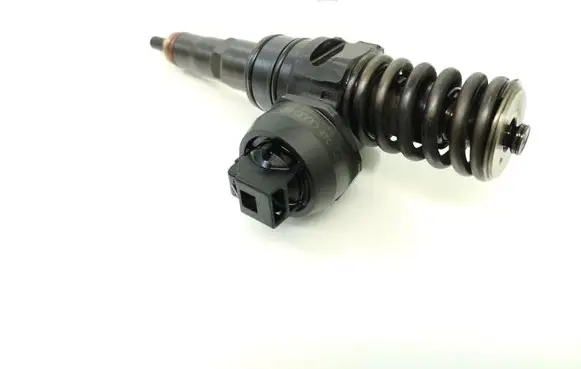 Skoda Octavia Mk2 (1Z) Fuel injector 038130073AG 0414720215