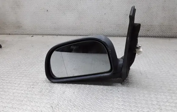 Mitsubishi Space Star Front door electric wing mirror E1010555