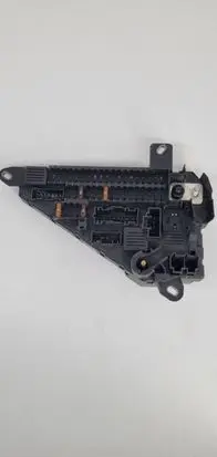 BMW 5 E60 E61 Fuse module 690601901