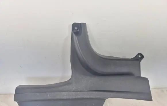 Hyundai i30 Rear sill trim cover 858752R000