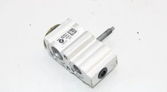 BMW 4 G22 G23 G24 G26 Air conditioning (A/C) expansion valve 6994989