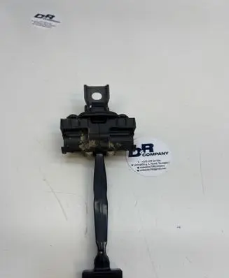 Volkswagen Golf VIII Rear door check strap stopper 5G4839249A