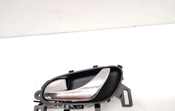 Rear door interior handle
