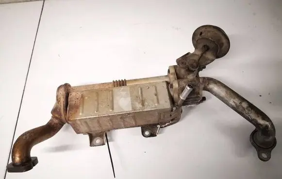 Toyota Avensis T270 EGR valve cooler 