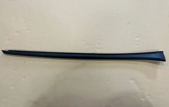 Cupra Formentor Windshield trim 5FF854328