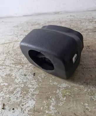 KIA Sorento Steering wheel trim 