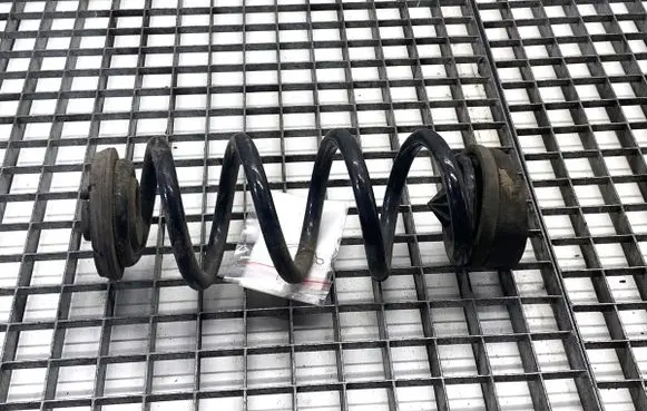 Audi A4 S4 B9 8W Rear coil spring 