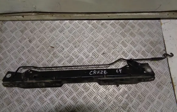 Chevrolet Cruze Top upper radiator support slam panel 