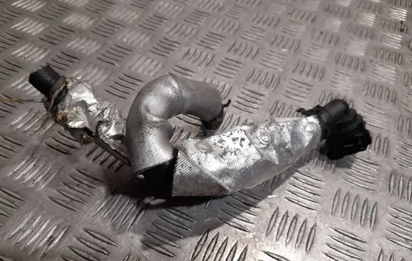 Audi A3 S3 8V Engine coolant pipe/hose 5Q0121087A