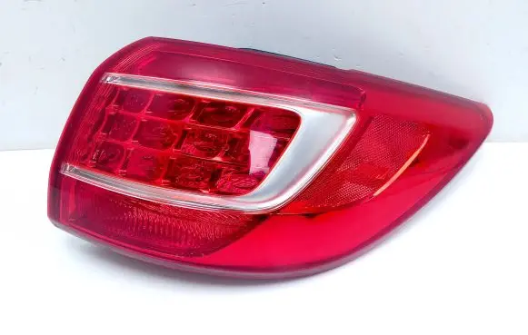 KIA Sportage Rear/tail lights 924023W0