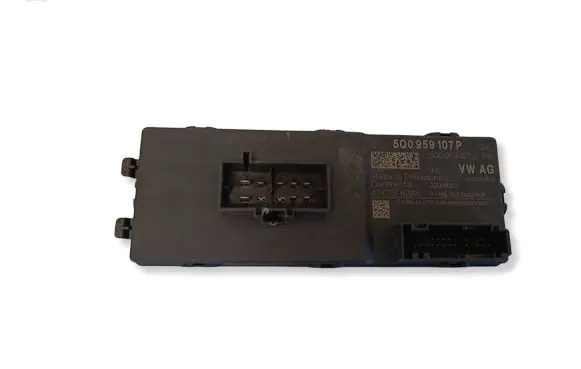 Skoda Superb B8 (3V) Tailgate/trunk control unit/module 5Q0959107P 5Q0959107J A2C73762916