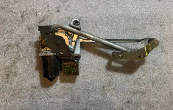 Mercedes-Benz Vaneo W414 Front wiper linkage A1688200242 1688200242