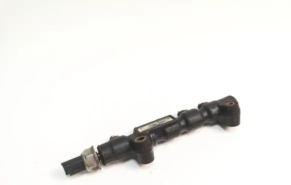Ford Fiesta Fuel main line pipe 9654592680 9658227880