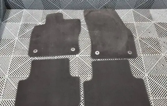 Volkswagen Tiguan Car floor mat set 5NB863011G 30092023 5NB863011GIDX