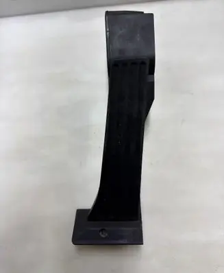 BMW X3 E83 Accelerator throttle pedal 6772645 25916010 270607