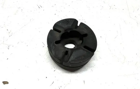 Audi A4 S4 B8 8K Radiator mount bracket 8K0121276A