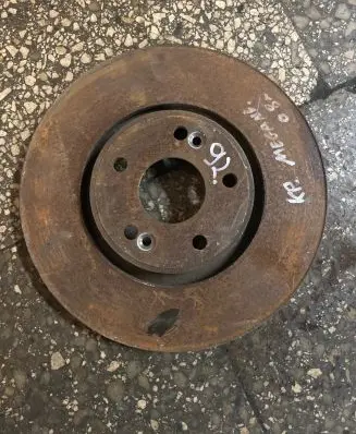 Renault Megane III Front brake disc