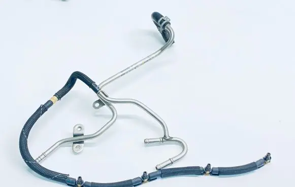 Fuel return line/hose