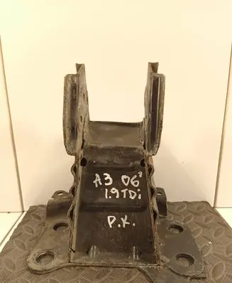 Audi A3 S3 8P Front bumper shock/impact absorber 8P0807133