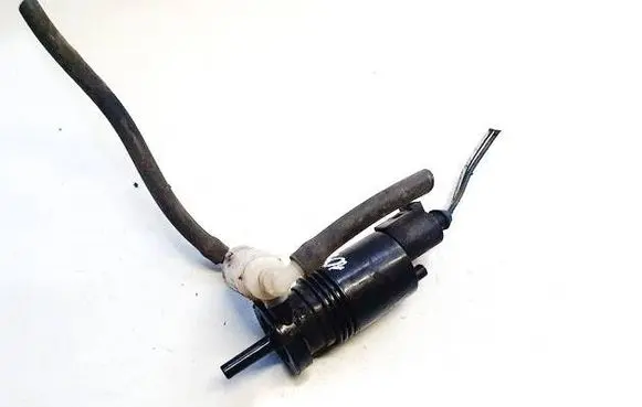 Mercedes-Benz GL X164 Windscreen/windshield washer pump 0702111d