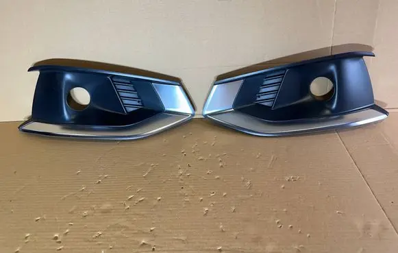 Audi A4 S4 B9 8W Front fog light trim/grill 8W0807682AK 8W0807681AK