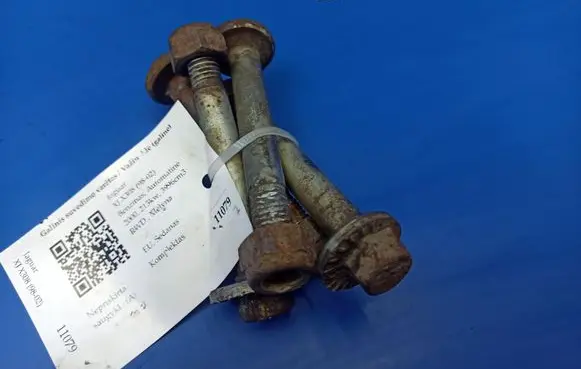 Jaguar XJ X308 Rear suspension camber bolt 