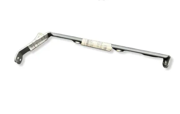 Mercedes-Benz C AMG W204 Radiator mount bracket A2045002331 221246030