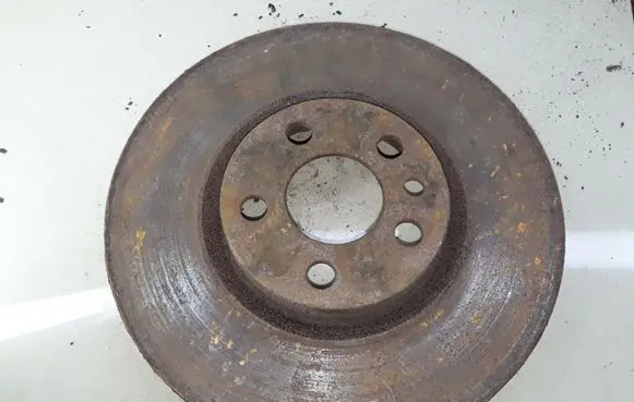 Fiat Ulysse Front brake caliper