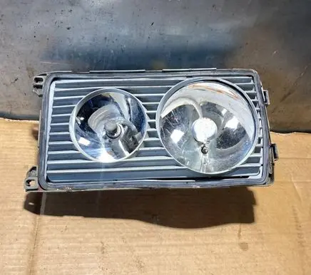 Mercedes-Benz W123 Headlight/headlamp 1305235039 03018551101