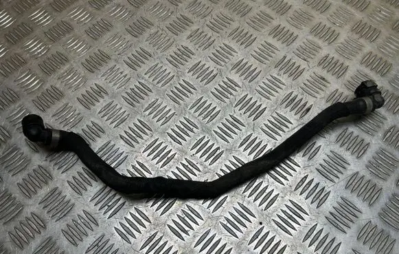 BMW 6 F06 Gran coupe Engine coolant pipe/hose 2284285