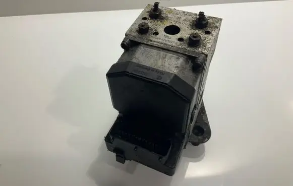 Mercedes-Benz Sprinter W901 W902 W903 W904 ABS Pump A0004460789 0004460789