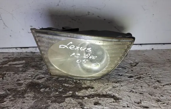 Lexus IS 200-300 Front fog light