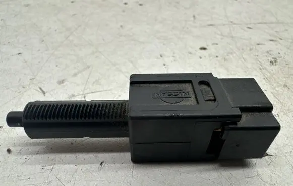 Nissan Qashqai Brake pedal sensor switch