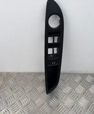 Opel Mokka Other front door trim element 95025518