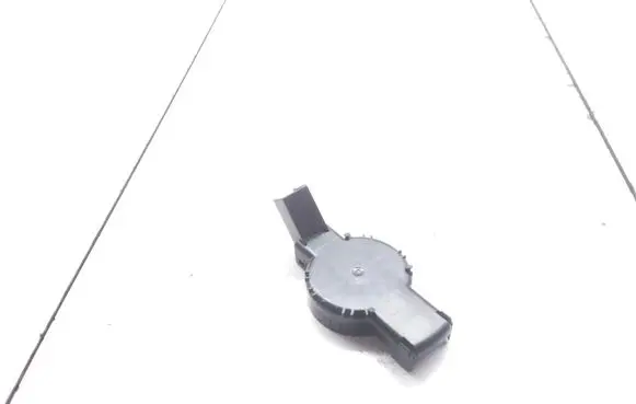 Mercedes-Benz Sprinter W907 W910 Rain sensor A9109053000 6PW01301405