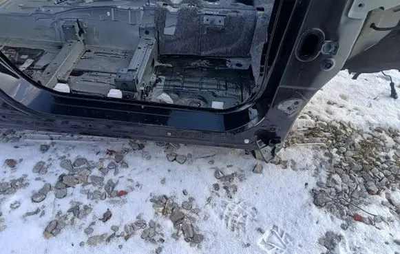 Suzuki SX4 S-Cross Other sill/pillar trim element 