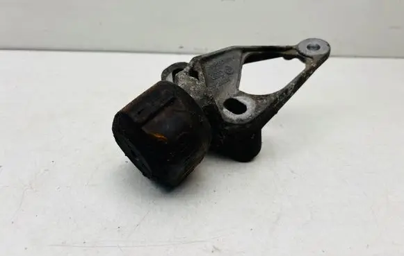 Audi A5 Sportback 8TA Engine mounting bracket 8K0199343C 8K0199339D