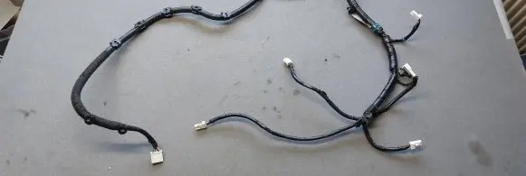 Mazda 3 III Tailgate/trunk wiring harness BHN367060A