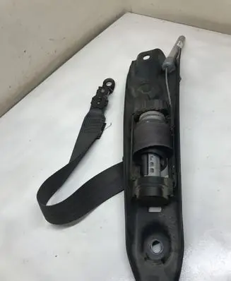 Volvo XC90 Front seatbelt