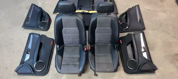 Mercedes-Benz C W204 Seat and door cards trim set 