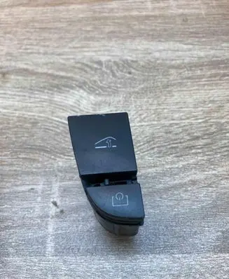Audi A6 S6 C6 4F Glove box opening button 4F1927227