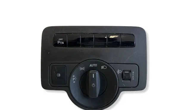 Mercedes-Benz Vito Viano W447 Light switch A2059053500