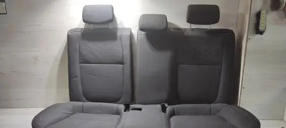 KIA Rio Second row seats 1899 66868