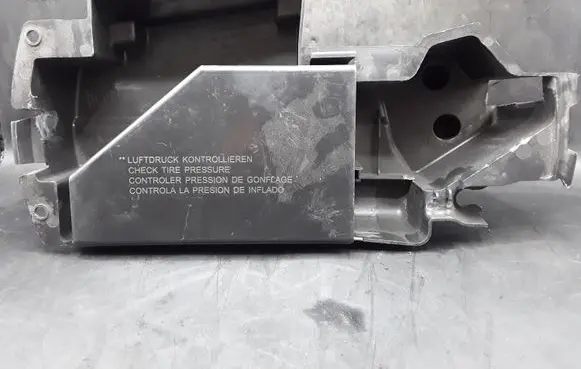 Mercedes-Benz C W204 Tool box A2048980314