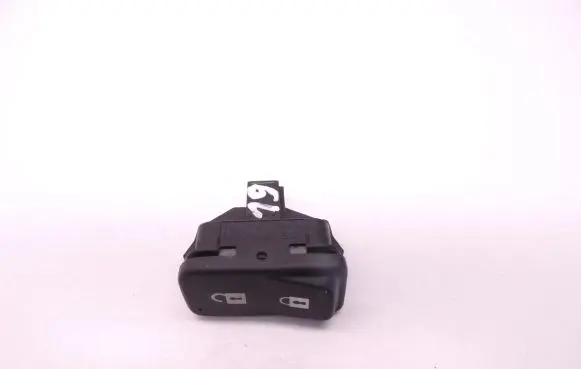 Volvo V50 Central locking switch button D19