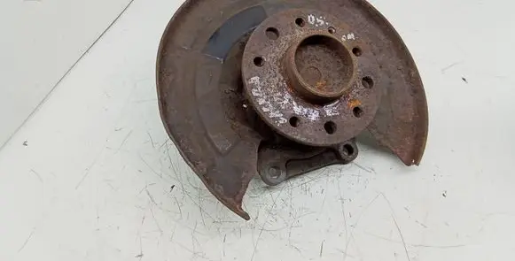 Opel Zafira A Rear wheel hub spindle/knuckle 