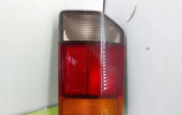 Suzuki Wagon R+ Rear/tail lights 3308614R