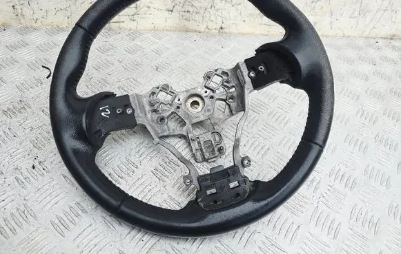 Nissan Navara D23 Steering wheel 3094776 3094775 3094772